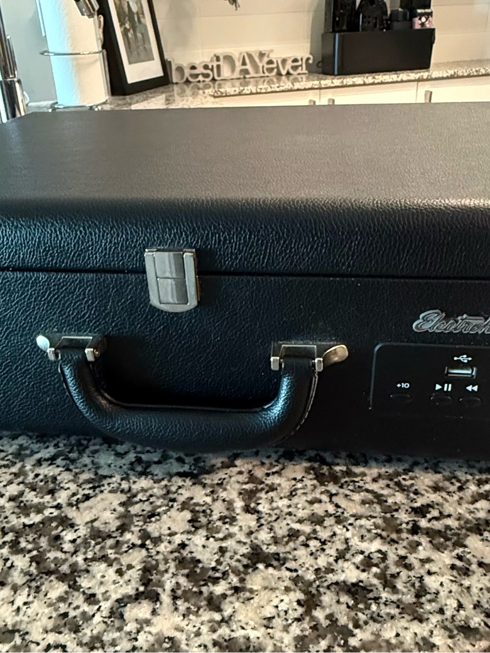 Black Portable Record Player Case - Vintage Style